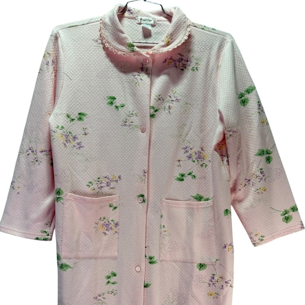 Casual Night Robe Womens M Pink Floral Housecoat Pockets Lounge Duster Button - Picture 4 of 7